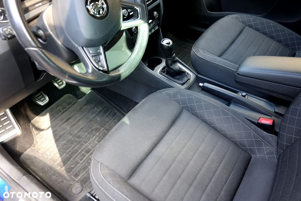 Skoda RAPID 1.0 TSI Style - 24