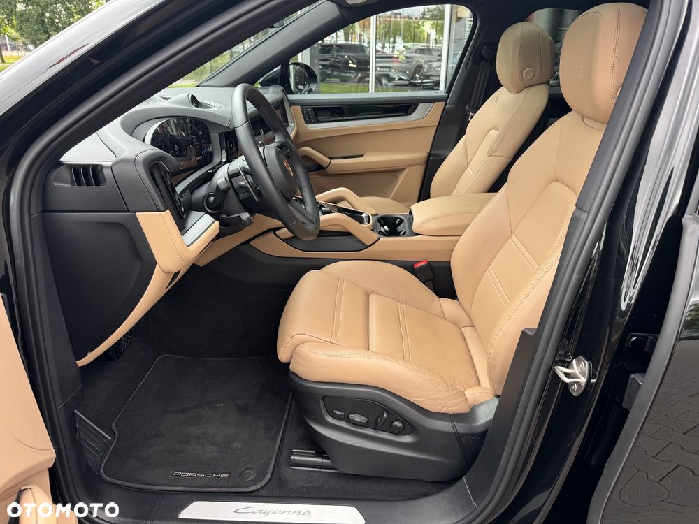 Porsche Cayenne Standard - 22