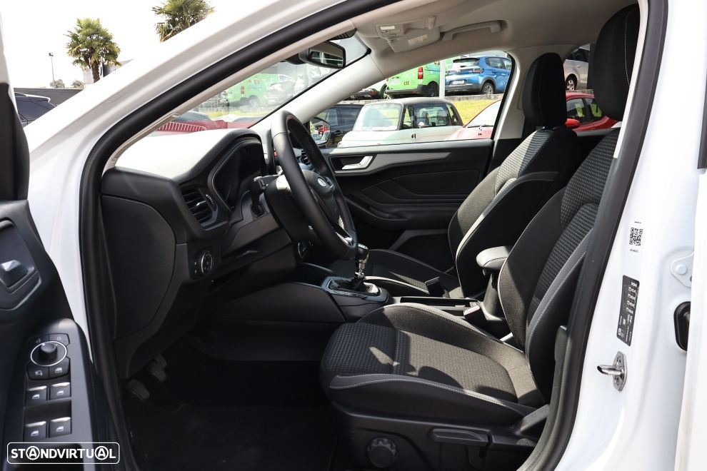 Ford Focus 1.0 EcoBoost MHEV Connected - 16