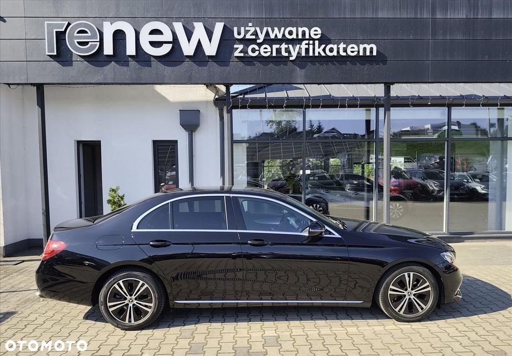 Mercedes-Benz Klasa E 220 d 9G-TRONIC - 4
