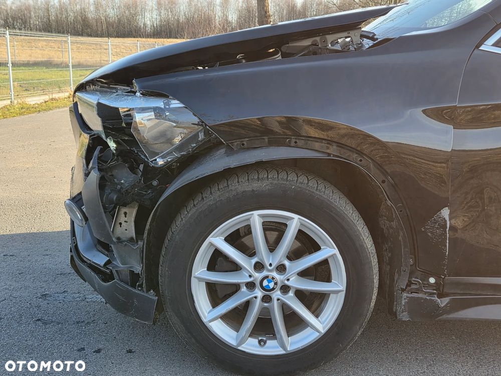 BMW X1 sDrive16d Sport Line - 34