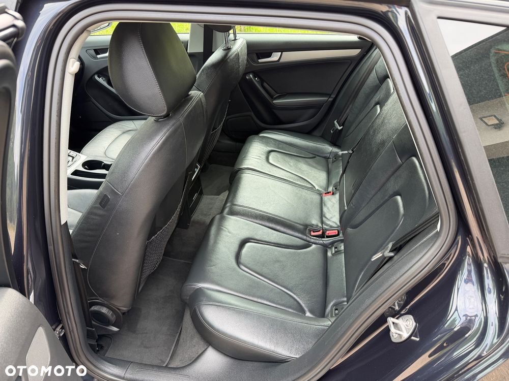 Audi A4 Avant 2.0 TDI DPF - 7