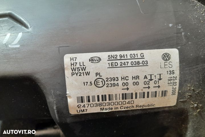 Far stanga 5N2941031G / 1ED247038-03 5N2941031G / 1ED247038-03 Volksw - 4