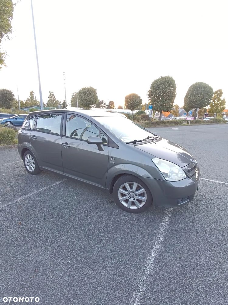 Toyota Corolla Verso 2.0 D-4D Prestige - 5