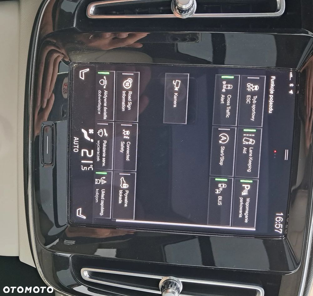 Volvo XC 40 - 18