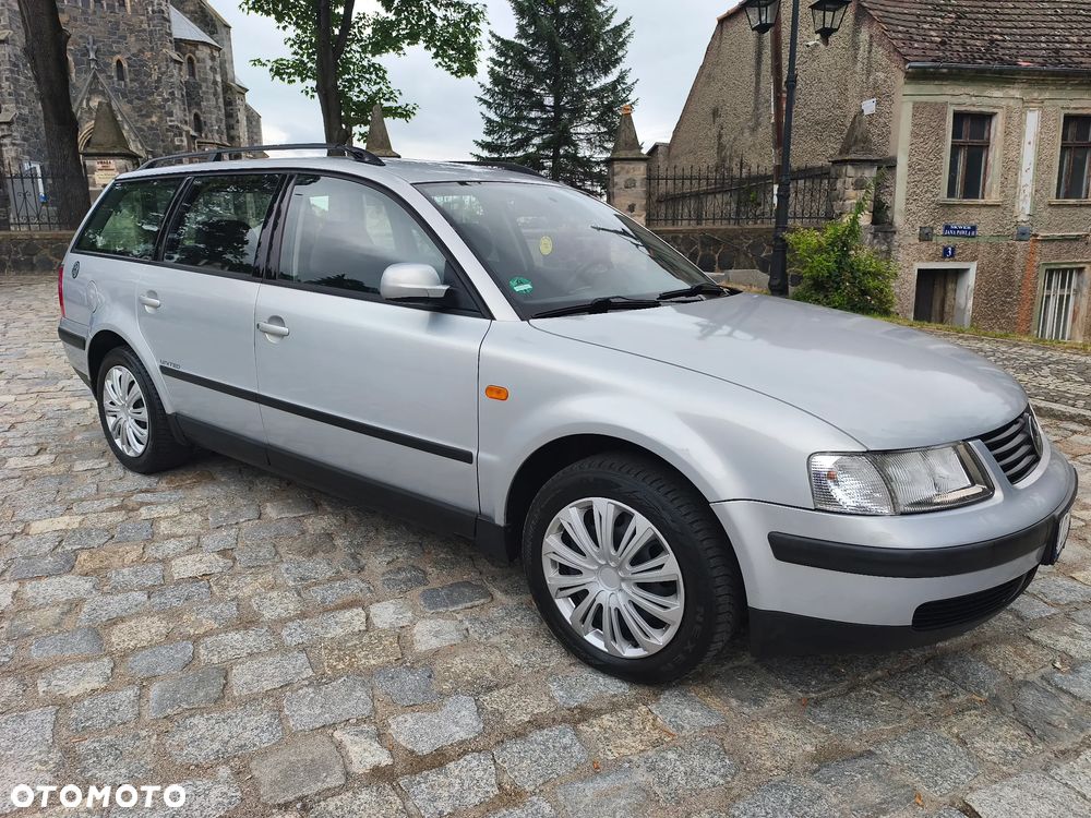 Volkswagen Passat - 6