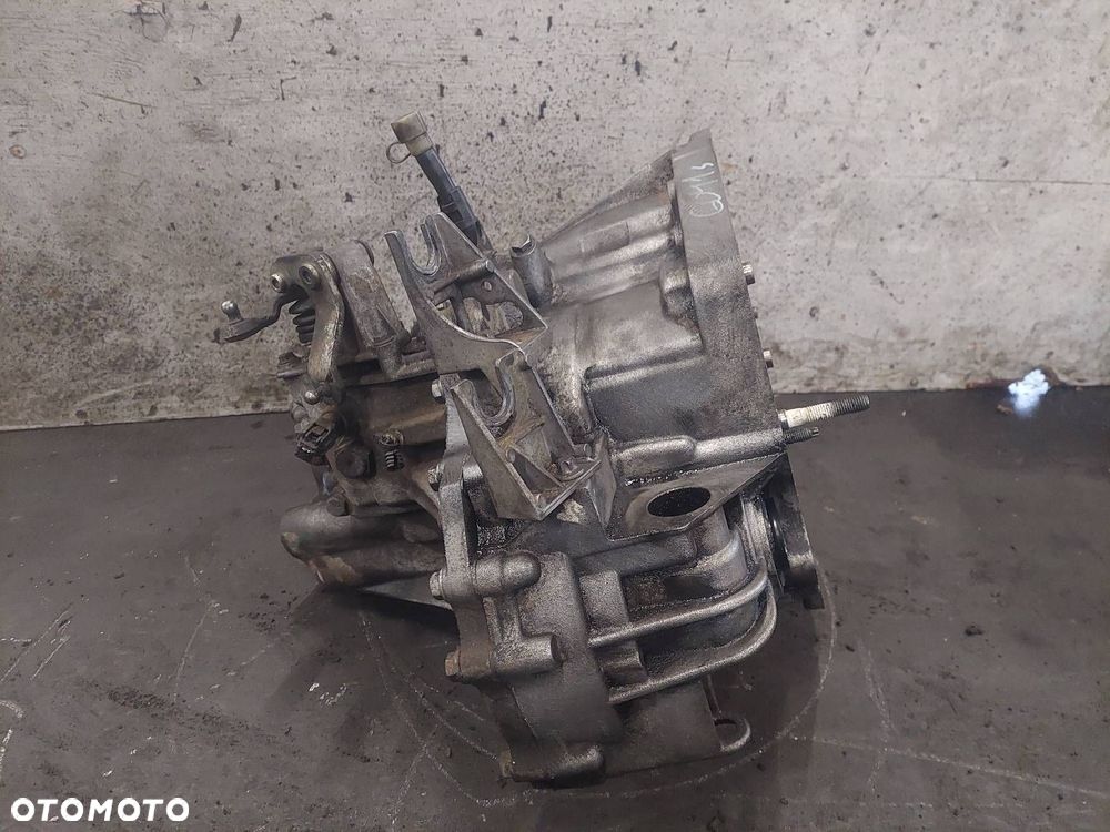 SKRZYNIA BIEGÓW RENAULT SCENIC II 1.9 DCI ND0002 - 4