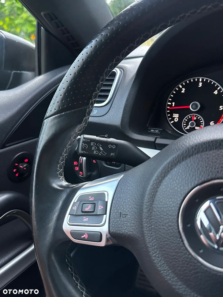 Volkswagen Scirocco 2.0 TDI Blue Motion Technologie Life - 18