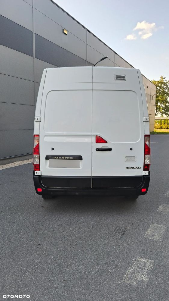 Renault Master - 3