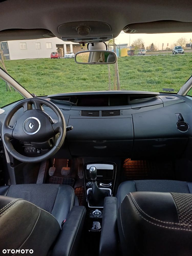 Renault Grand Espace 2.0 Privilege - 11