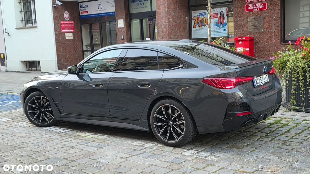 BMW Seria 4 M440i xDrive mHEV - 28