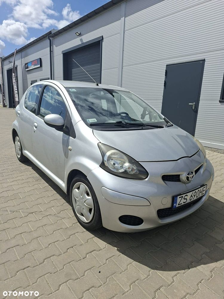 Toyota Aygo 1.0 VVT-i Luna MM - 2