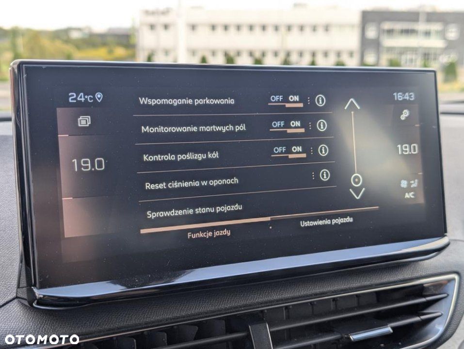 Peugeot 3008 - 21