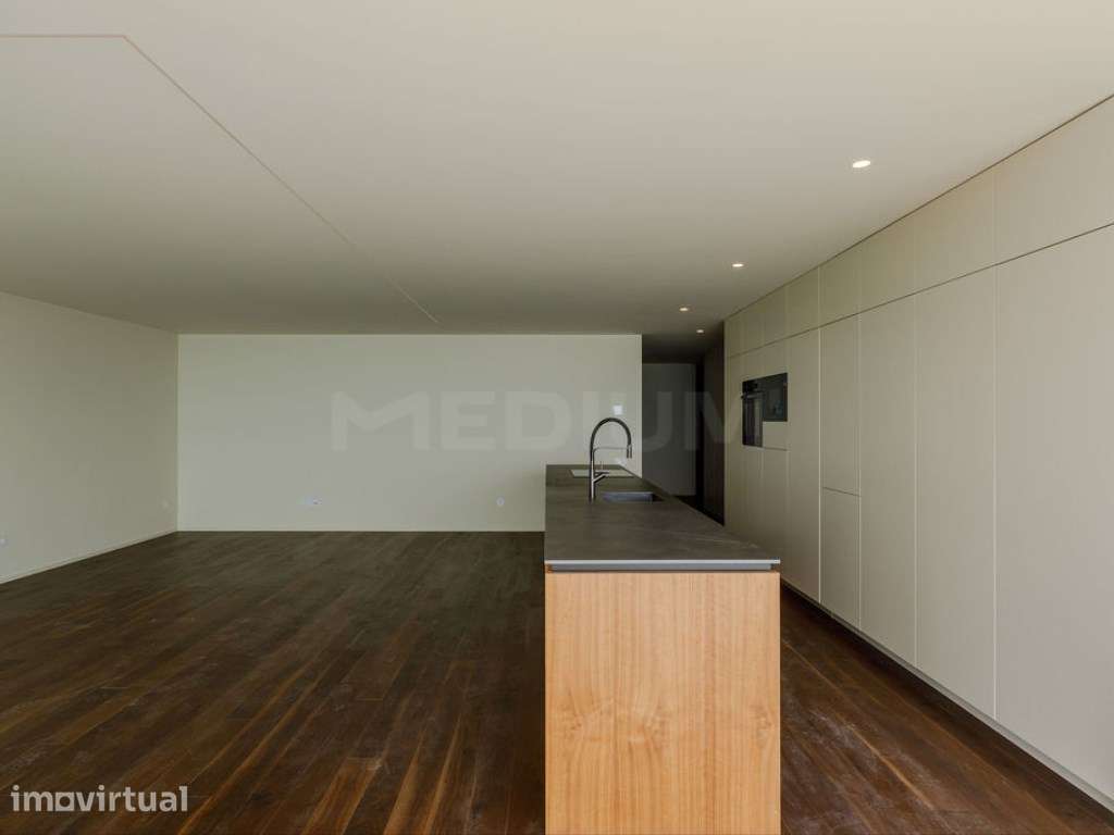 Apartamento T4 - Grande imagem: 5/41