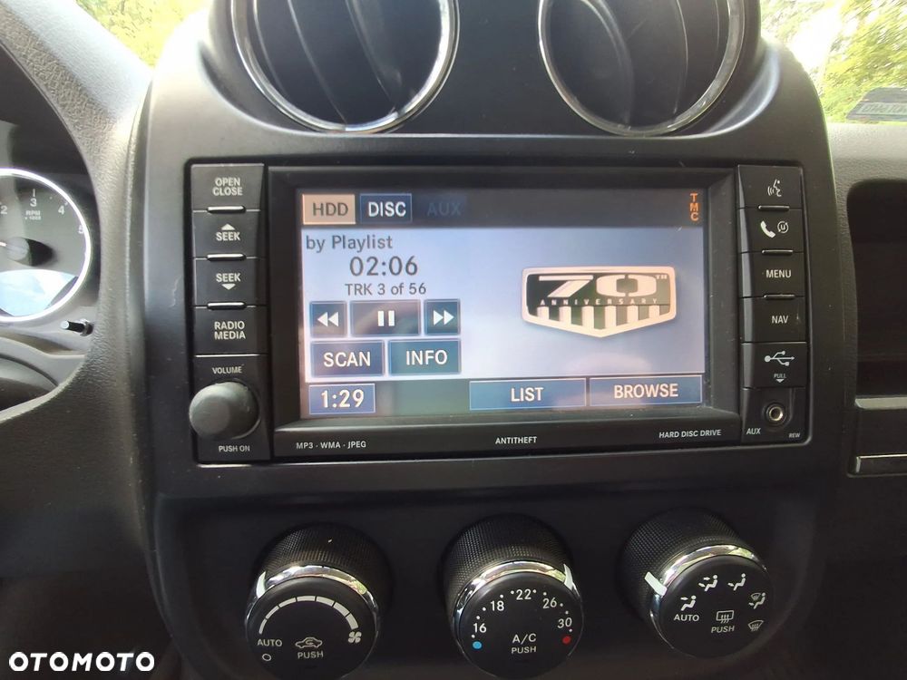 Jeep Compass - 31