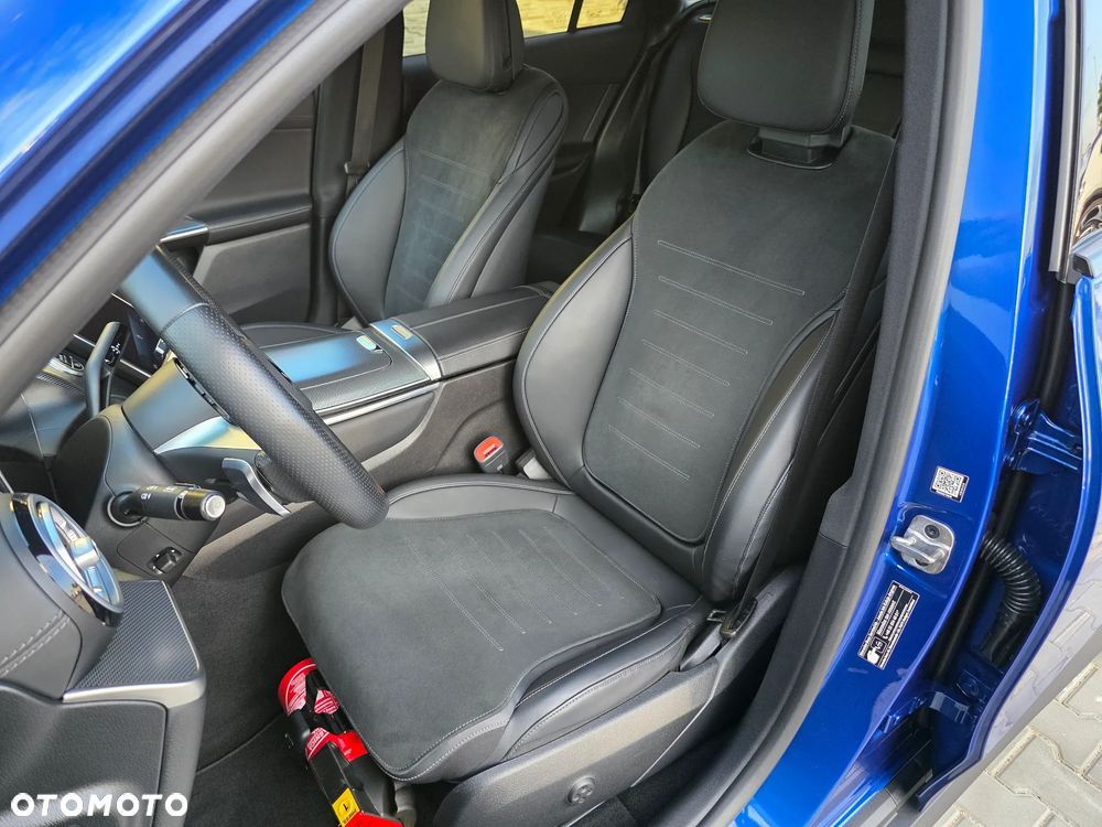 Mercedes-Benz GLC 300 mHEV 4-Matic AMG Line - 21