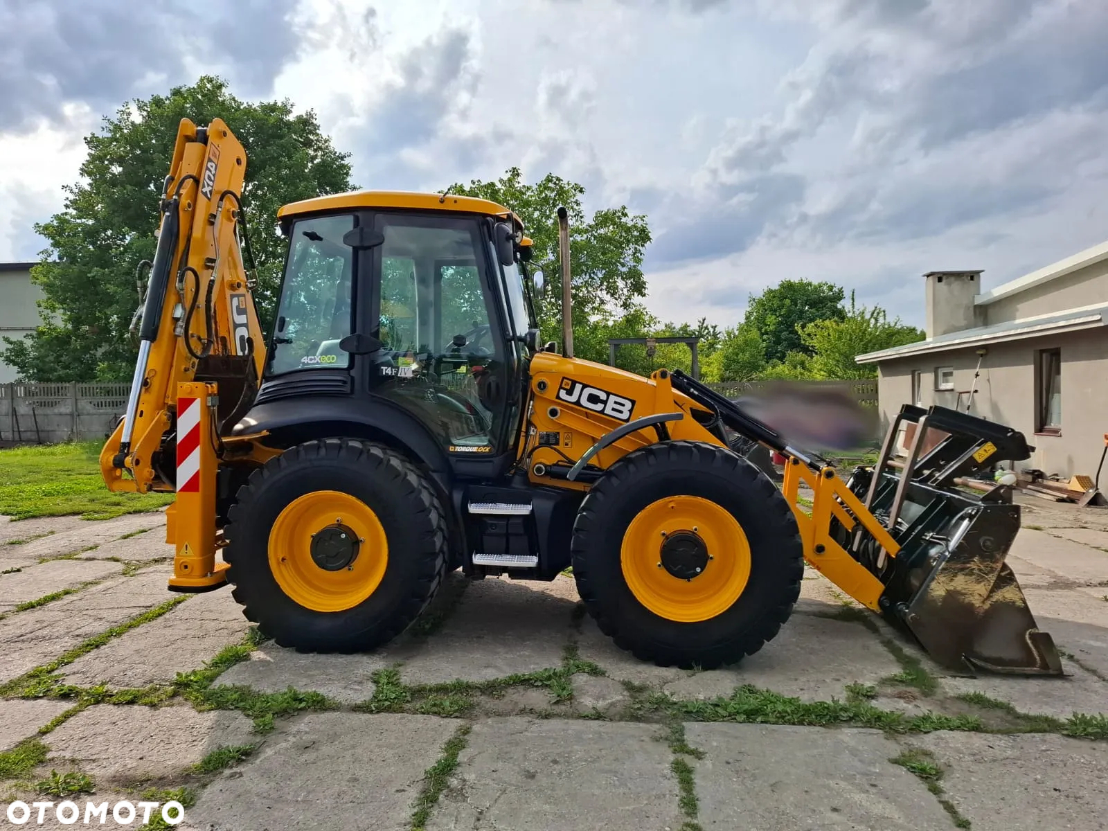 JCB 4CX - 5