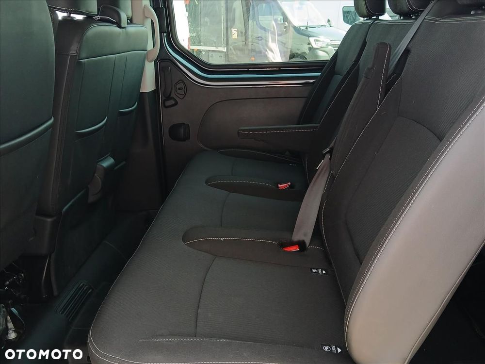 Renault trafic - 13