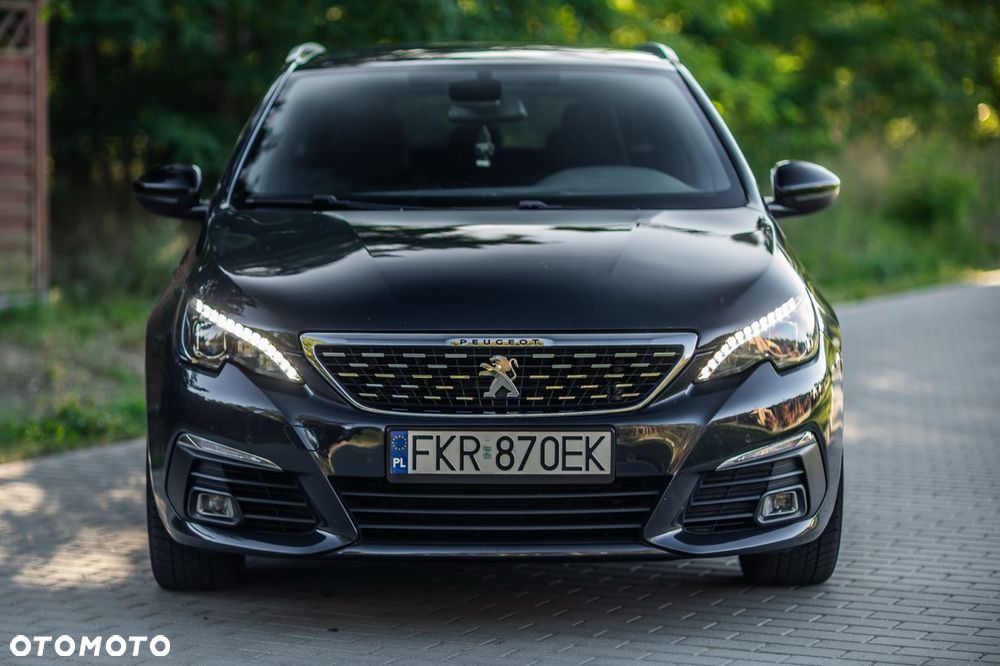 Peugeot 308 2.0 Blue HDi Allure S&S - 10
