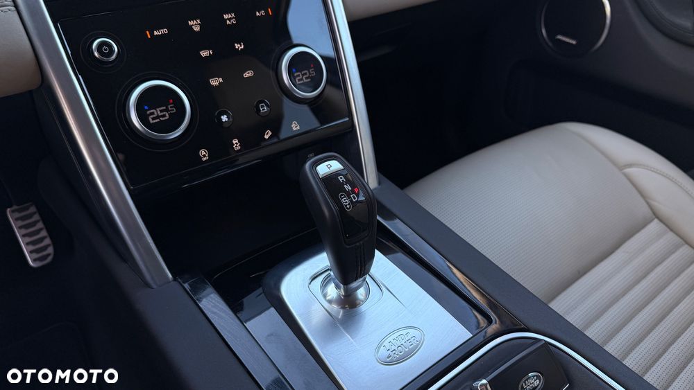Land Rover Discovery Sport D165 Dynamic S - 26
