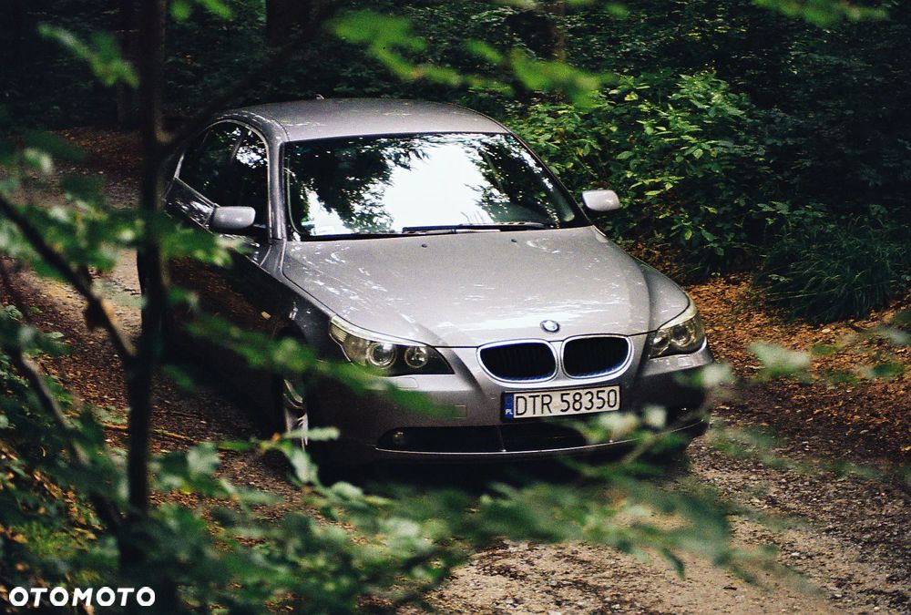BMW Seria 5 525i - 1