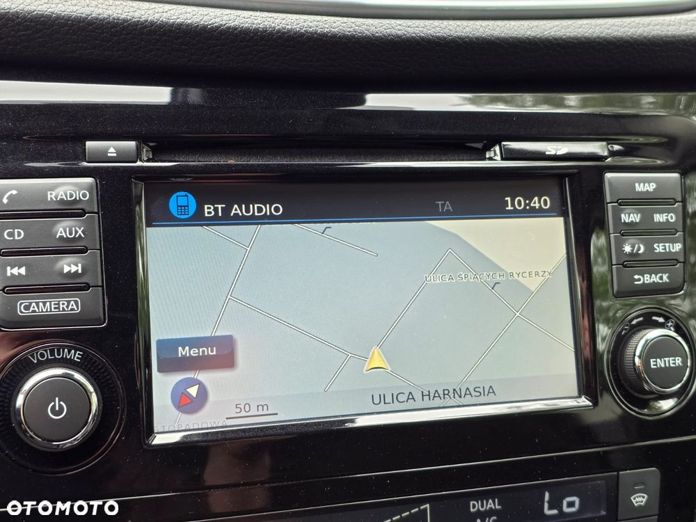 Nissan Qashqai 1.6 DCi N-Connecta - 19
