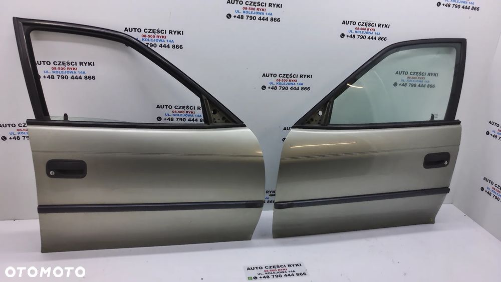 Opel Astra F Drzwi Przód Prawa Lewa Strona - 1