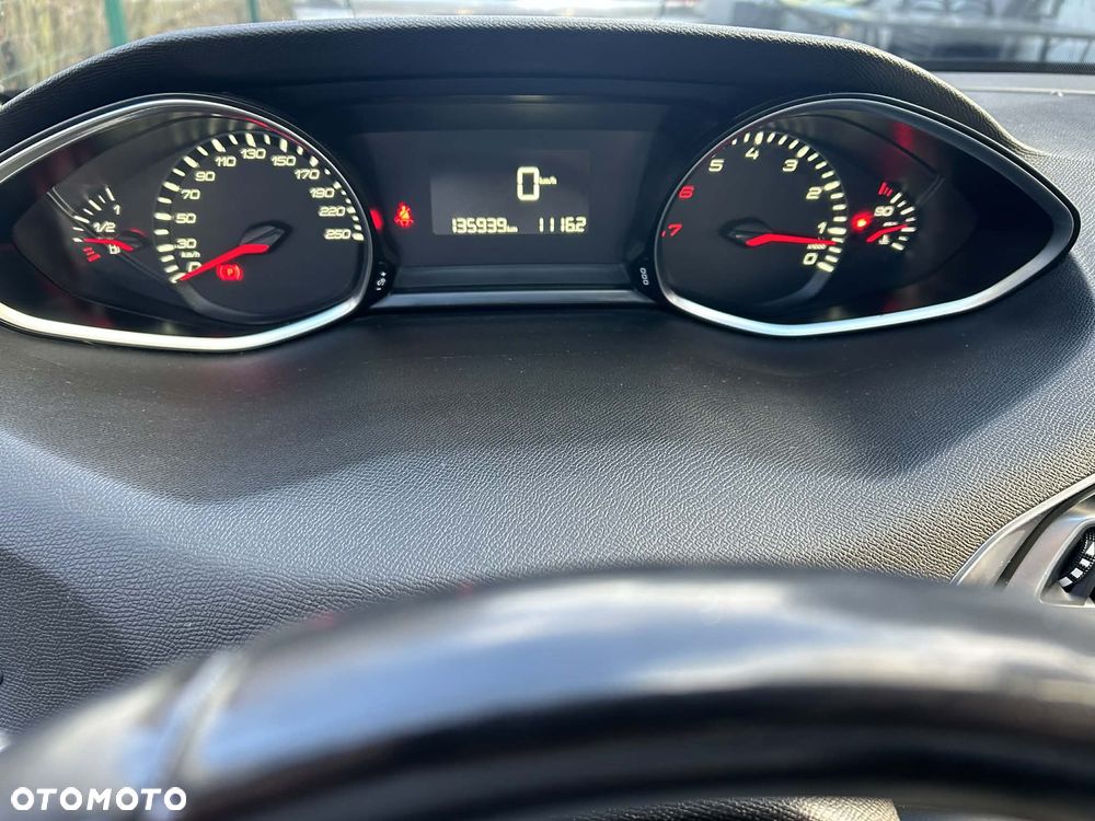 Peugeot 308 1.6 THP Allure - 12