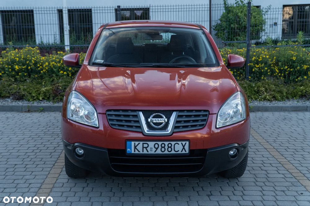 Nissan Qashqai - 2