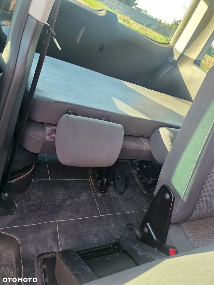 Volkswagen Caravelle L1 Comfortline - 9