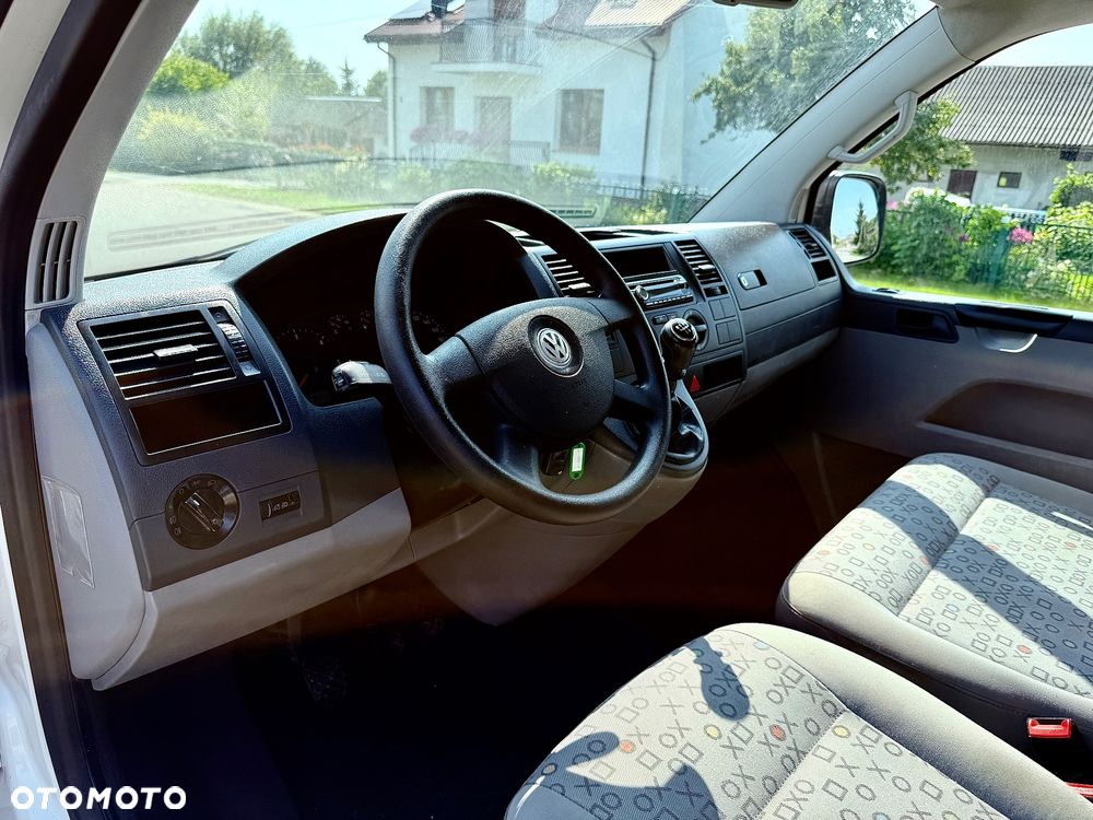 Volkswagen TRANSPORTER T5 1,9TDI 102KM - 28