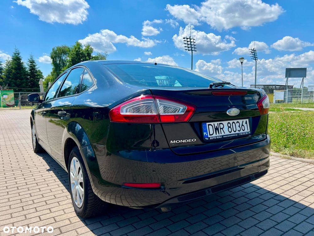 Ford Mondeo - 11