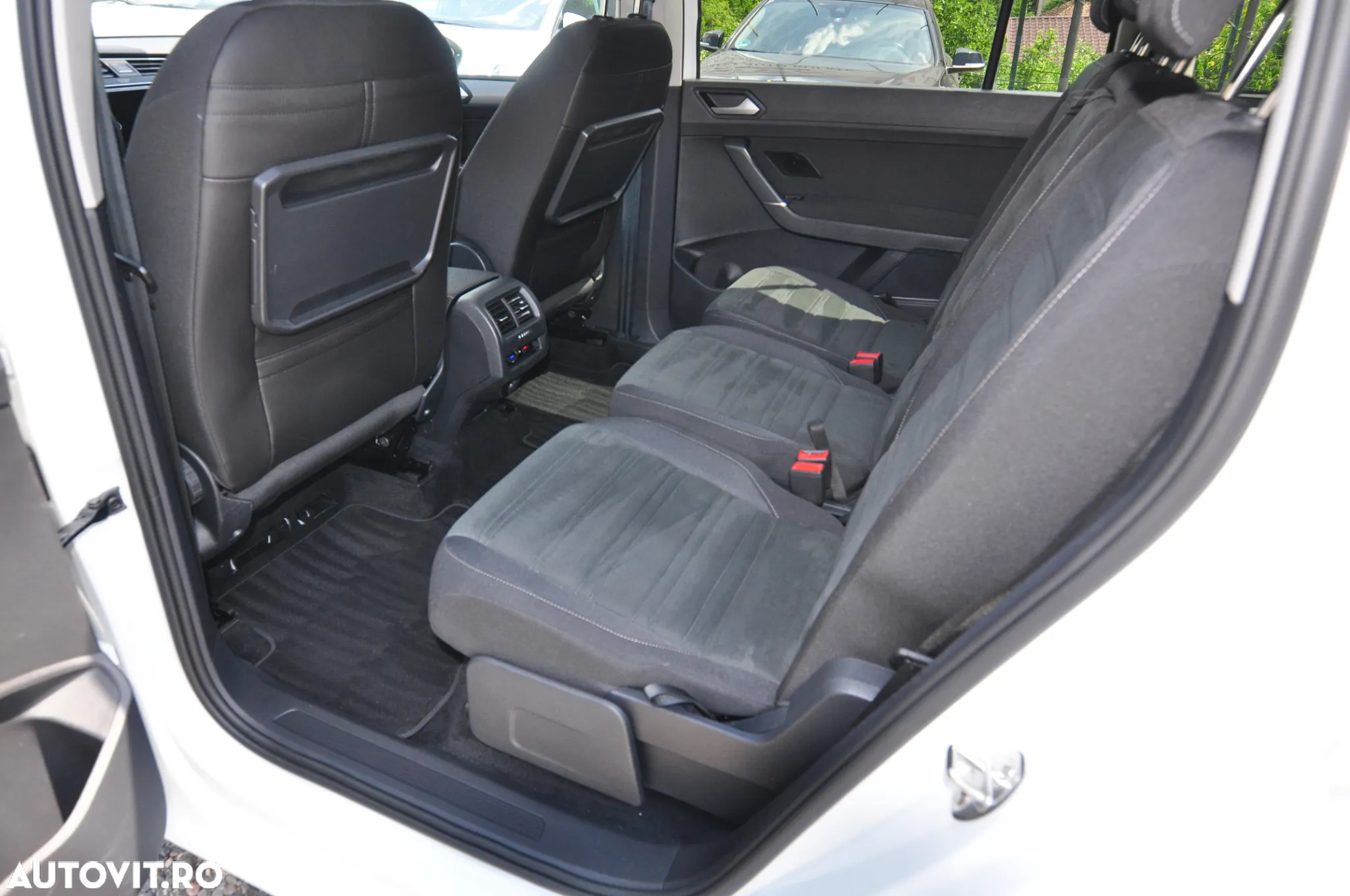 Volkswagen Touran 2.0 TDI SCR (BlueMotion Technology) DSG Comfortline - 8