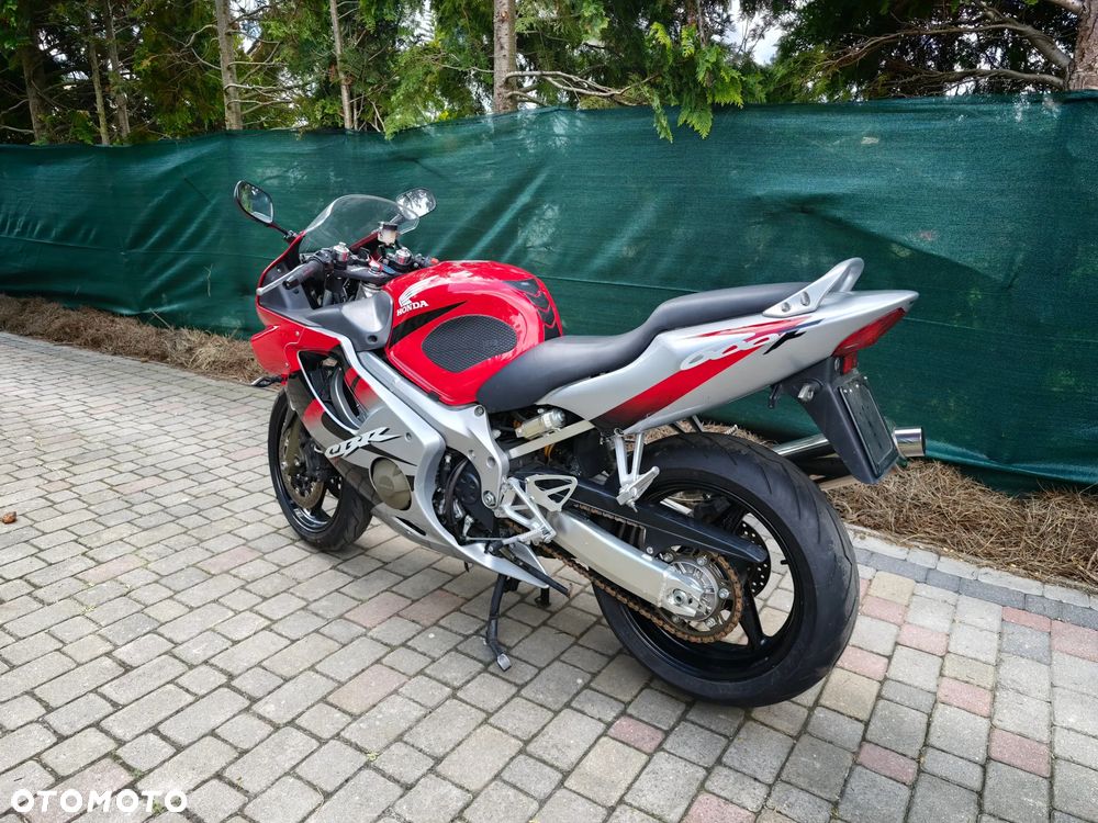 Honda CBR - 3