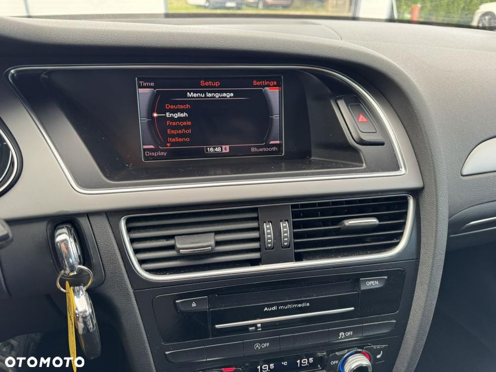 Audi A4 Avant 2.0 TDI DPF clean diesel multitronic Ambiente - 10