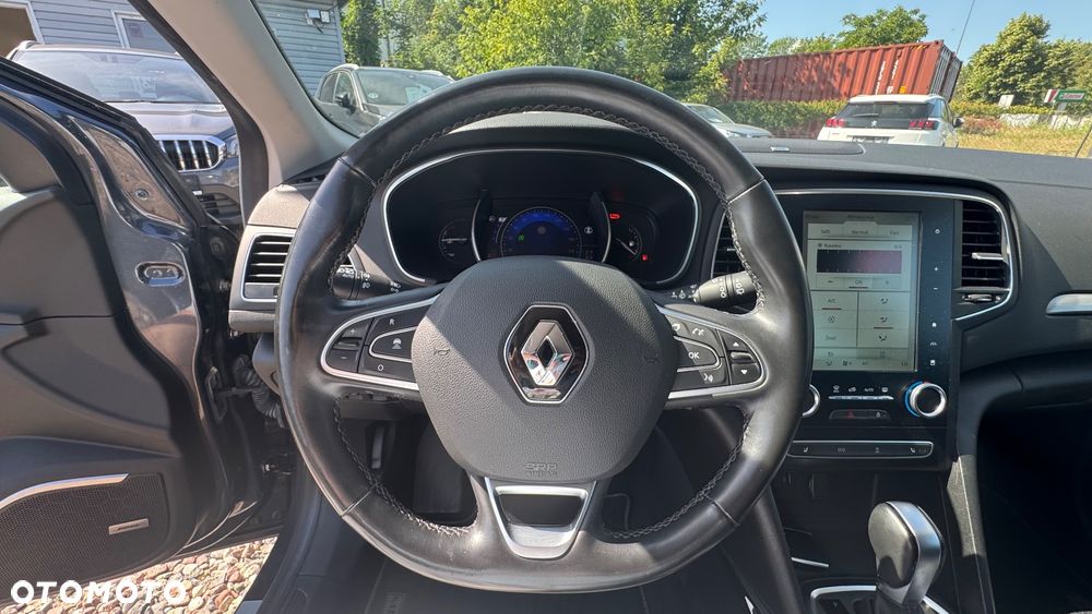Renault Megane ENERGY TCe 140 EDC BOSE EDITION - 29