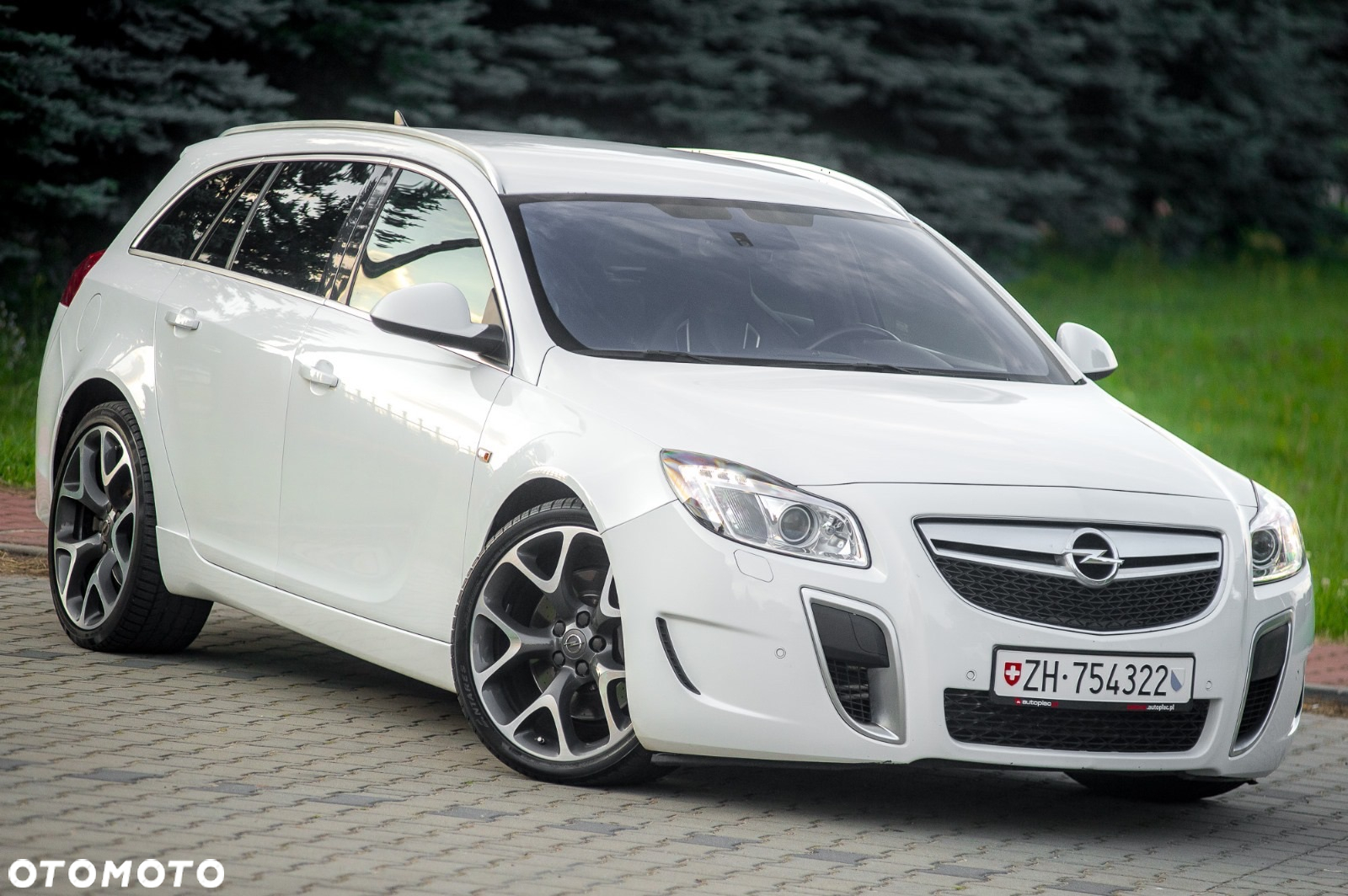 Opel Insignia 2.8 V6 Turbo Sports Tourer 4x4 Automatik OPC - 3