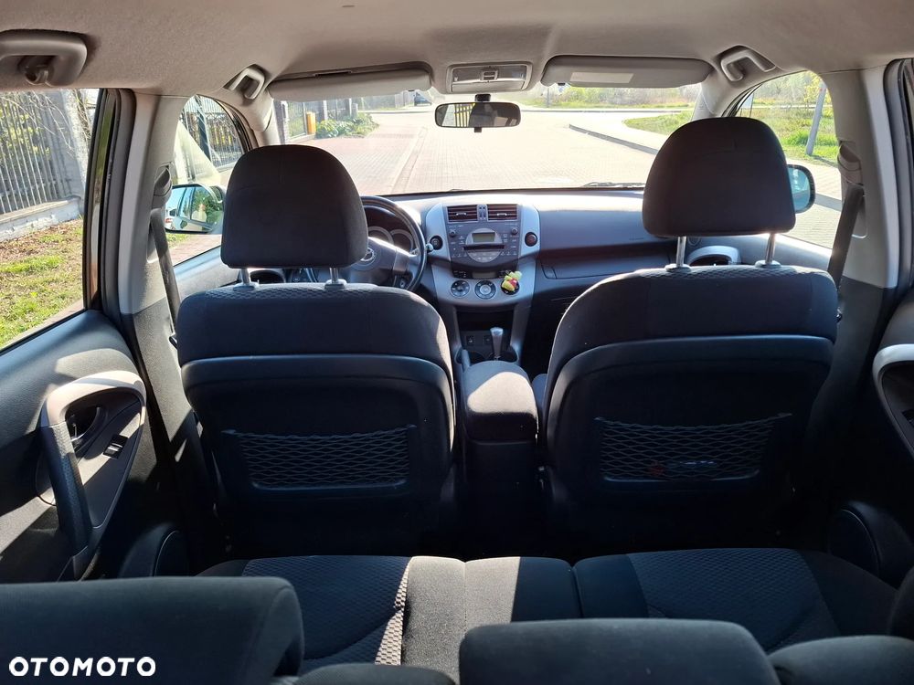 Toyota RAV4 2.0 VVT-i Premium - 25