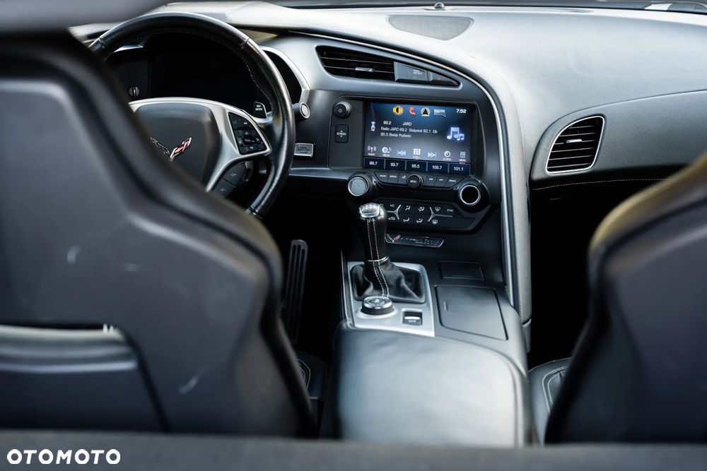 Chevrolet Corvette Stingray LT1 6.2 V8 - 40