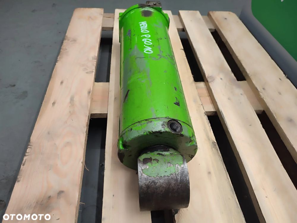 Siłownik kompensacji Merlo P60.10 - 7