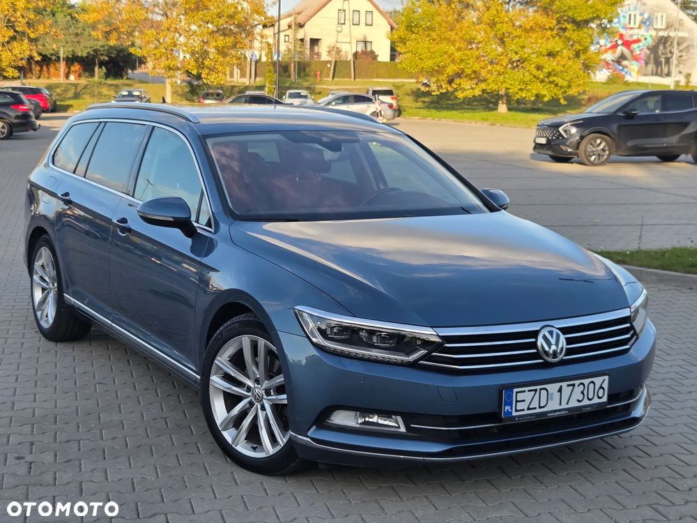 Volkswagen Passat 2.0 TDI (BlueMotion Technology) Highline - 32