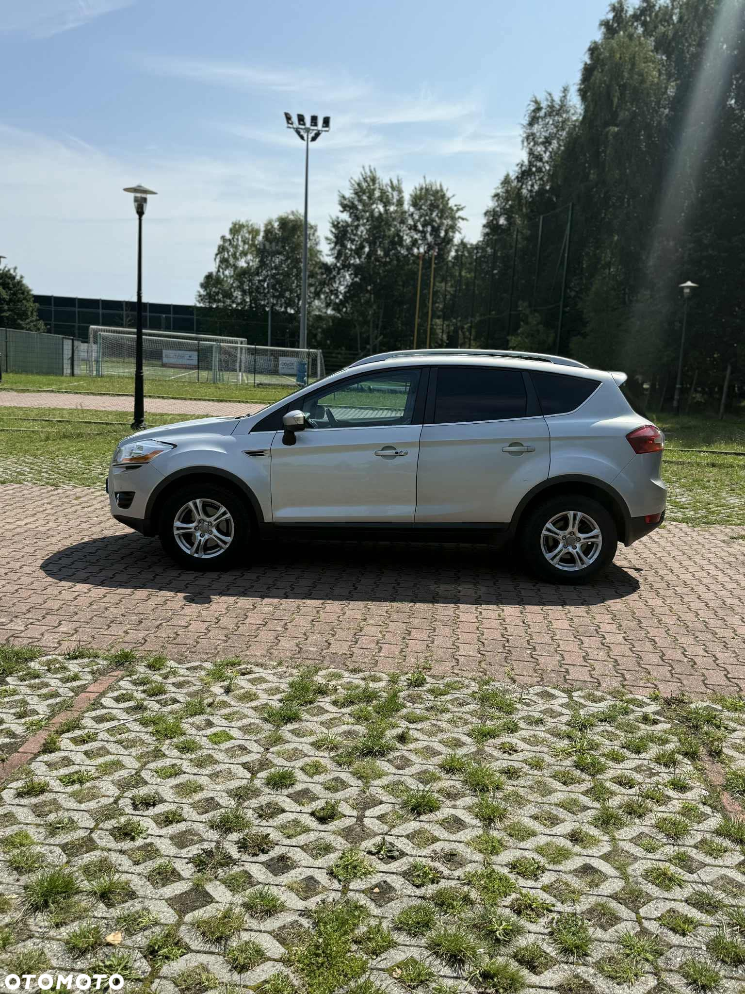 Ford Kuga 2.0 TDCi Trend - 6