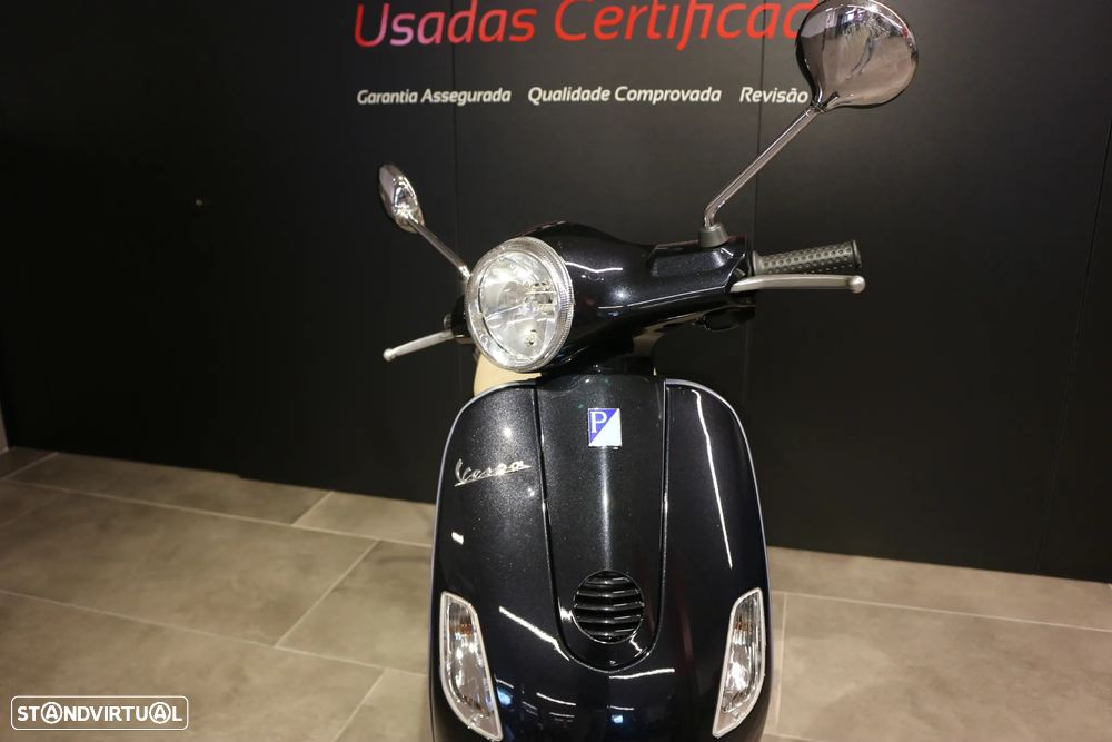 Vespa LX 50 4T - 9