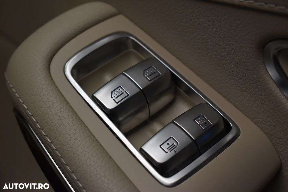 Mercedes-Benz S 560 4MATIC Long Aut. - 20