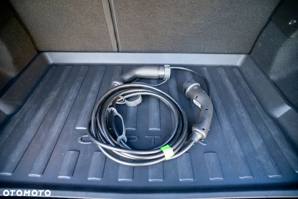 Renault Captur ver-1-6-e--tech-plug--in-intens - 21