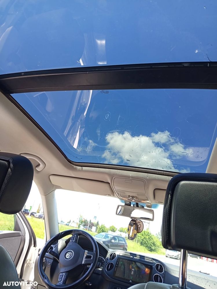 Volkswagen Tiguan 2.0 TDI DPF BlueMotion Technology Exclusive - 2