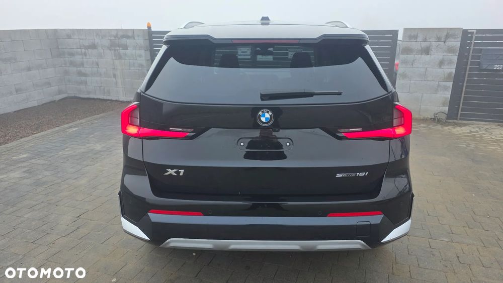 BMW X1 sDrive18i xLine - 5