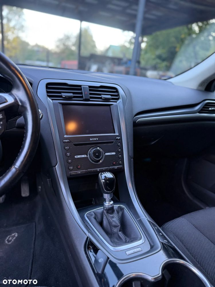 Ford Mondeo 2.0 TDCi Titanium - 13