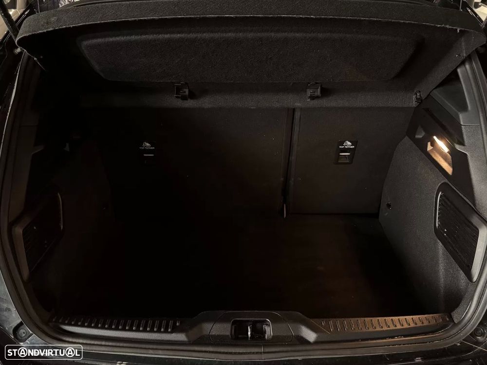 Ford Focus 1.0 EcoBoost MHEV ST-Line Aut. - 36