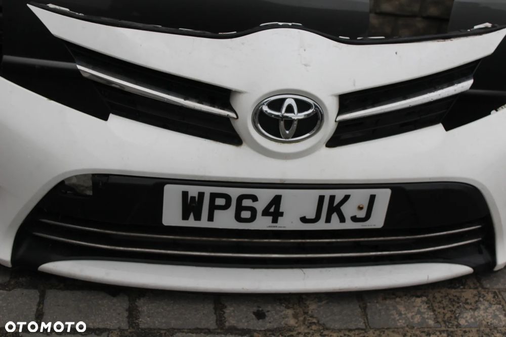 zderzak przód grill toyota verso r2 kolor 040 2014r kompletny - 4